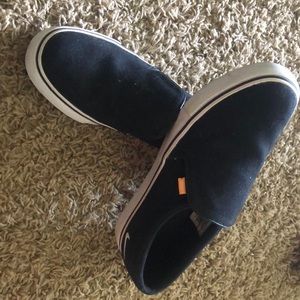 Woman’s Nike size 7.5. Wore one time!!